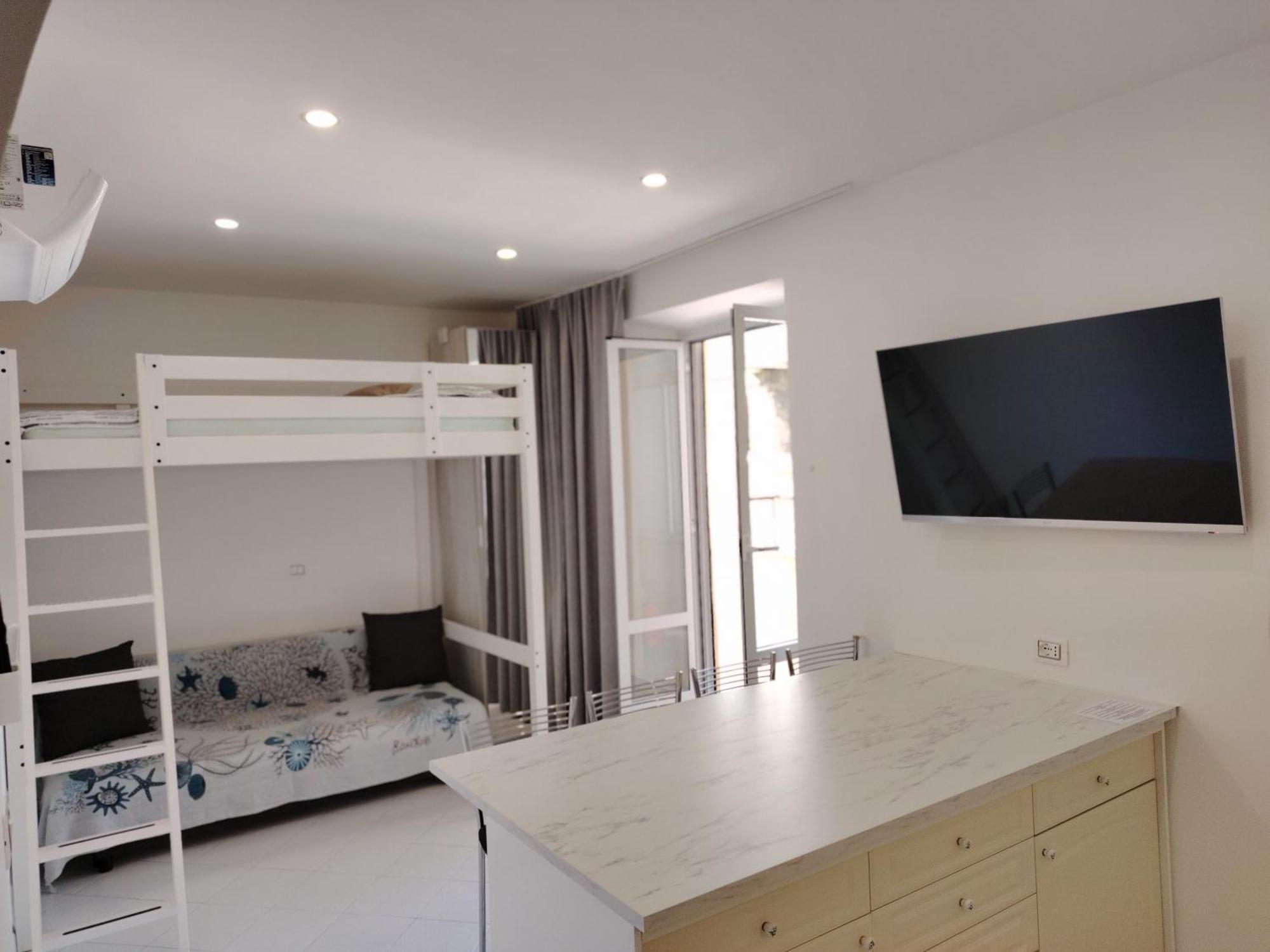 Savona Sea House Apartment Exterior photo